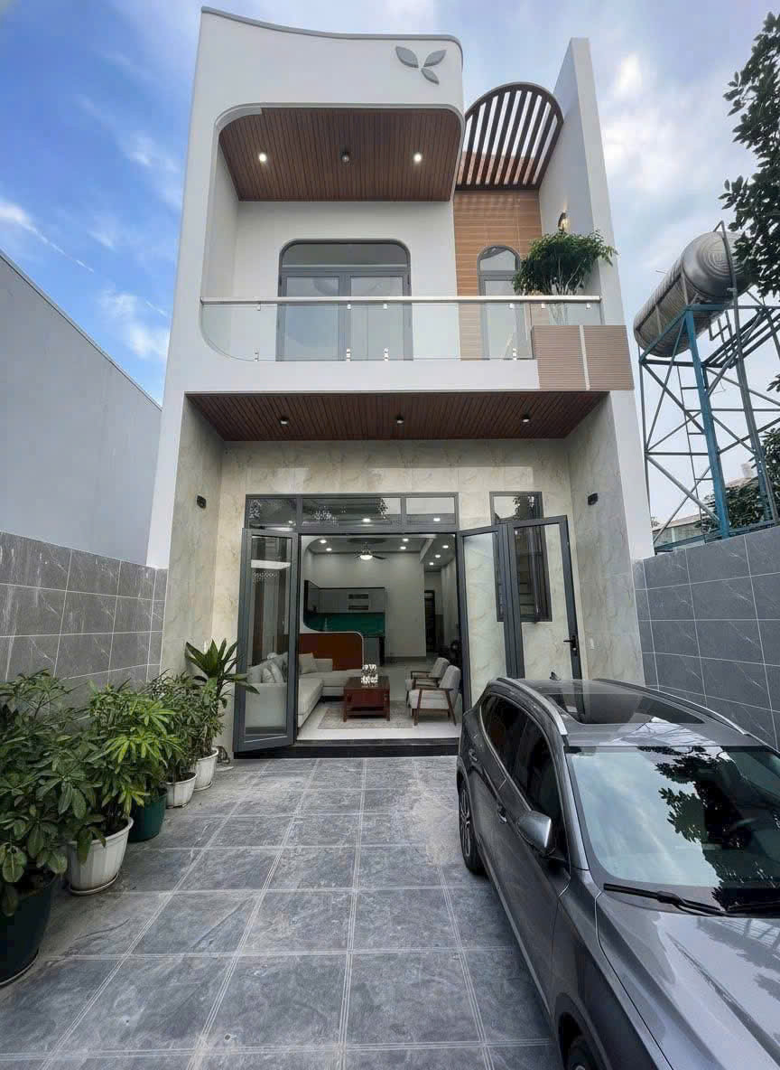 NHÀ PHỐ HOÀN CÔNG FULL NỘI THẤT CHỈ 700TR SỞ HỮU NGAY