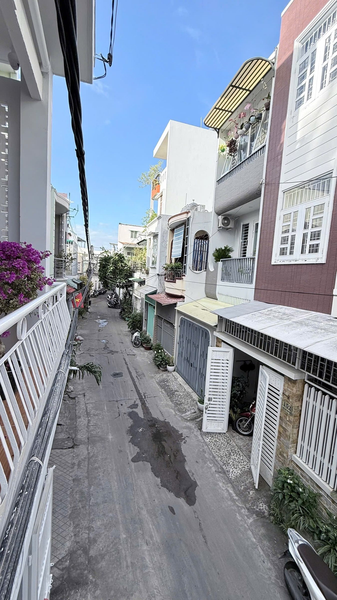 Nhà trung tâm Nha Trang, đường ô tô vào tận nơi, gần trường học – chợ – siêu thị đầy đủ thuận tiện cho gia đình sinh sống lâu dài?