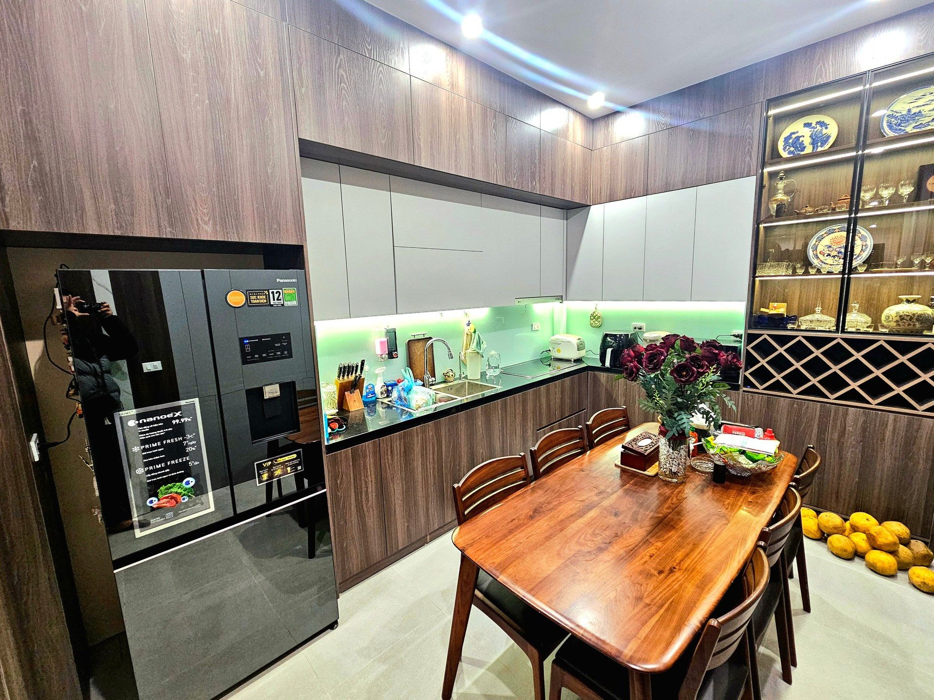 HOÀNG VĂN THÁI – Ô TÔ 7 CHỖ VÀO NHÀ – PHỐ VIP – NỞ HẬU -DT 40m - 4 Tầng - Giá 14,8 Tỷ