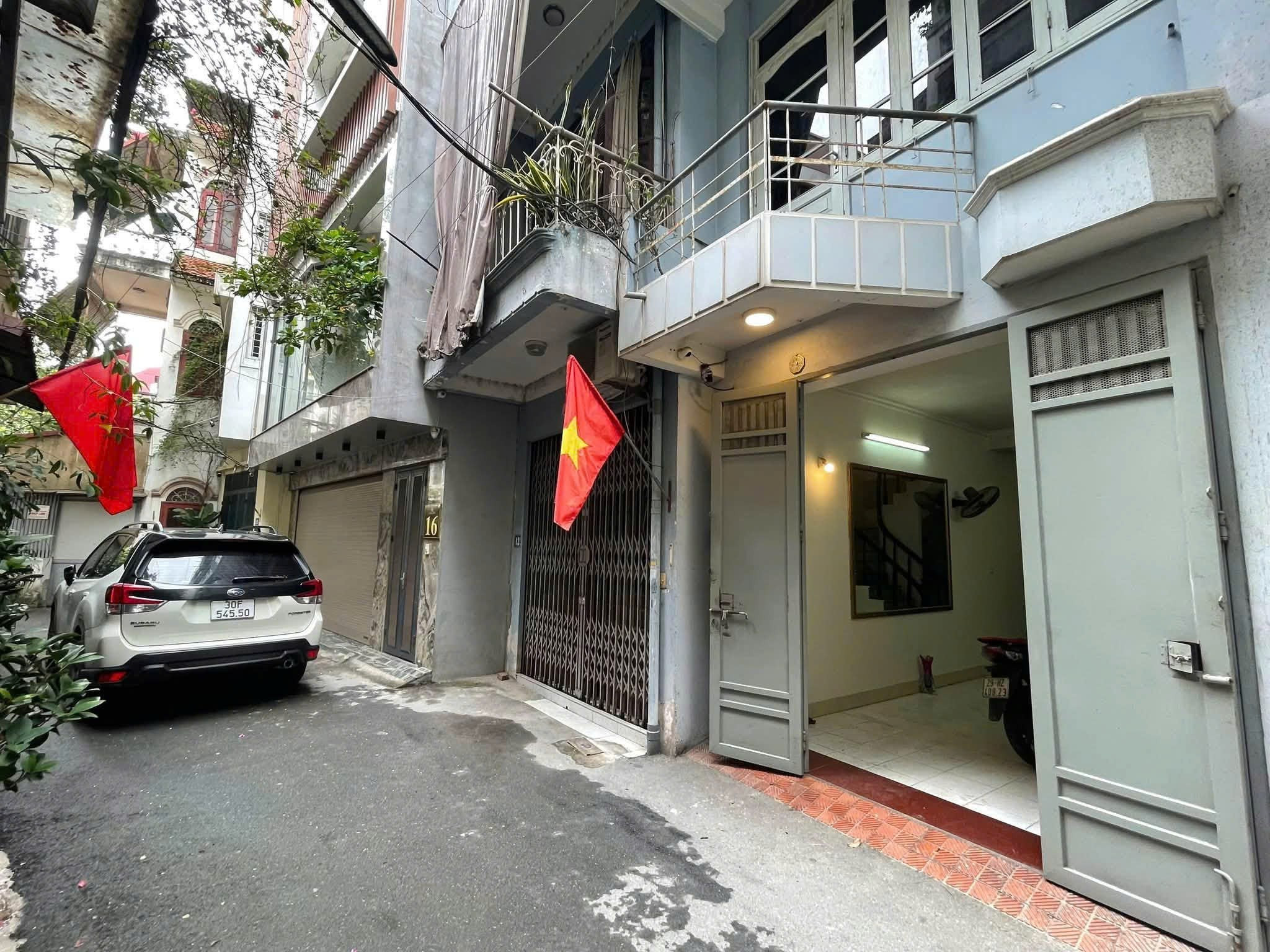 Cho Thuê Nhà Ngõ 156 Hoàng Văn Thái 30M² 5 Tầng 3 Ngủ - Full Nội Thất - Giá Thuê 15tr