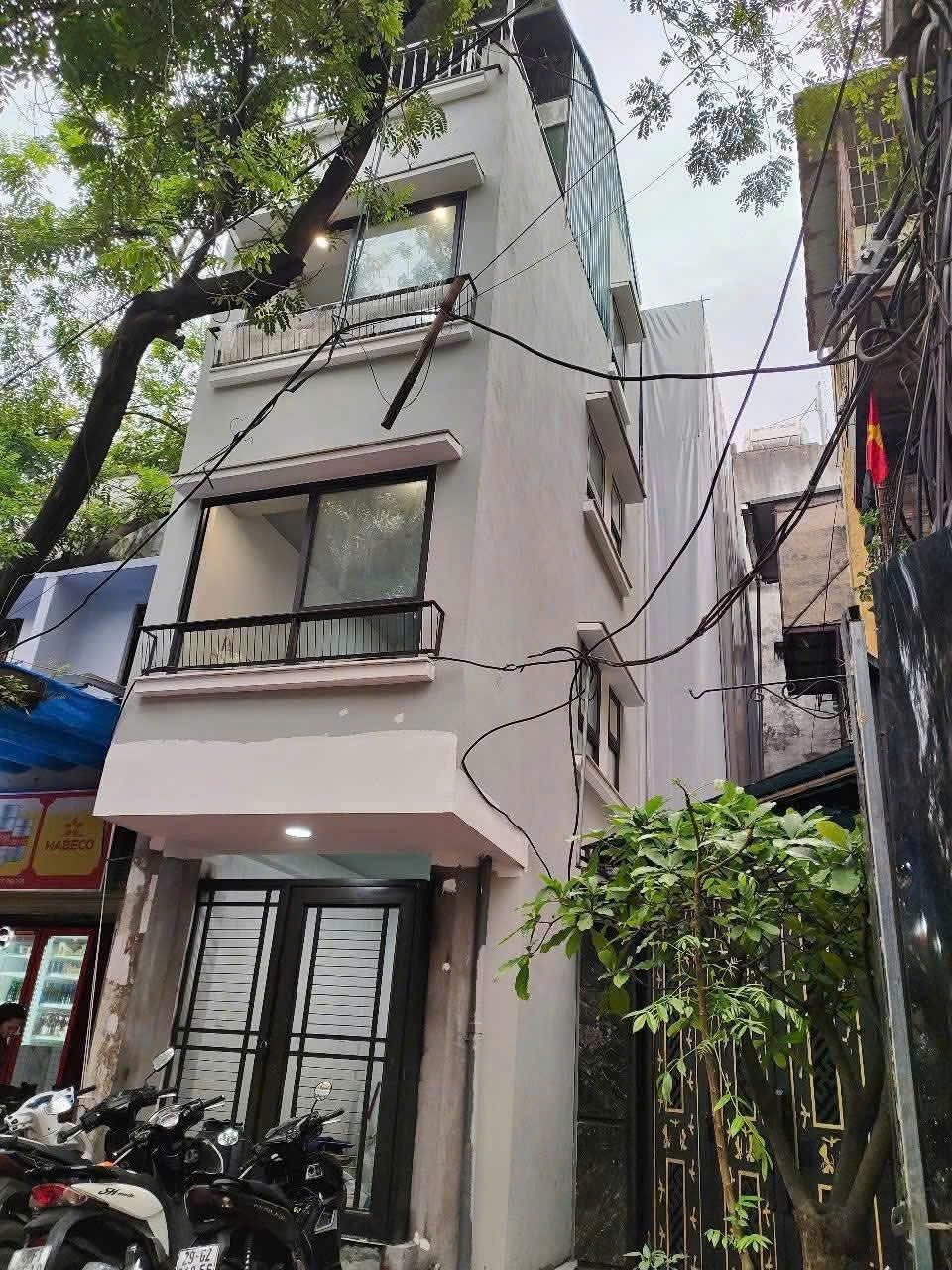 Cho Thuê Nhà Lương Đình Của 20M² 3 Tầng 2 Ngủ - Vừa Ở, Kinh Doanh - Ô Tô Đỗ Cửa - Giá Thuê 14tr