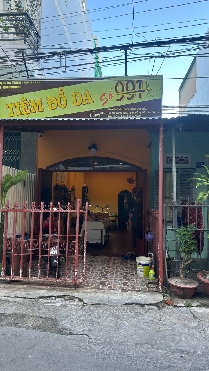 BÁN ĐẤT TẶNG NHÀ HẺM Ô TÔ 8M BÀ TRIỆU - PHƯƠNG SÀI - 61.3M2 - 6 TỶ 5