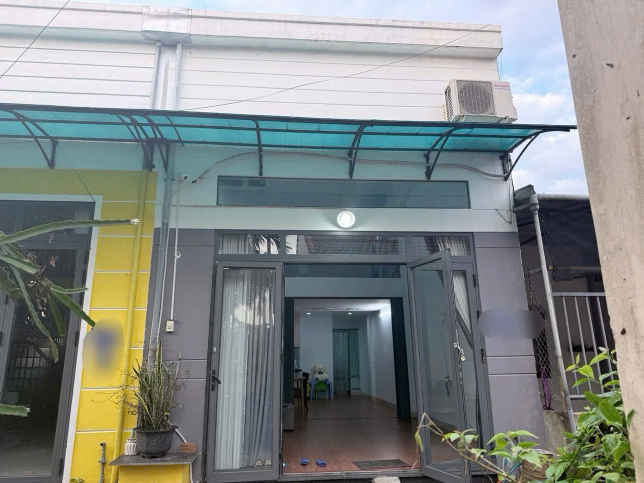 Nhà hẻm 72 Nguyễn Thuỵ gần chợ Thu Lộ, gần bụng binh, Đường ô tô vào tận sân 60m2 giá 1,49 tỉ TL