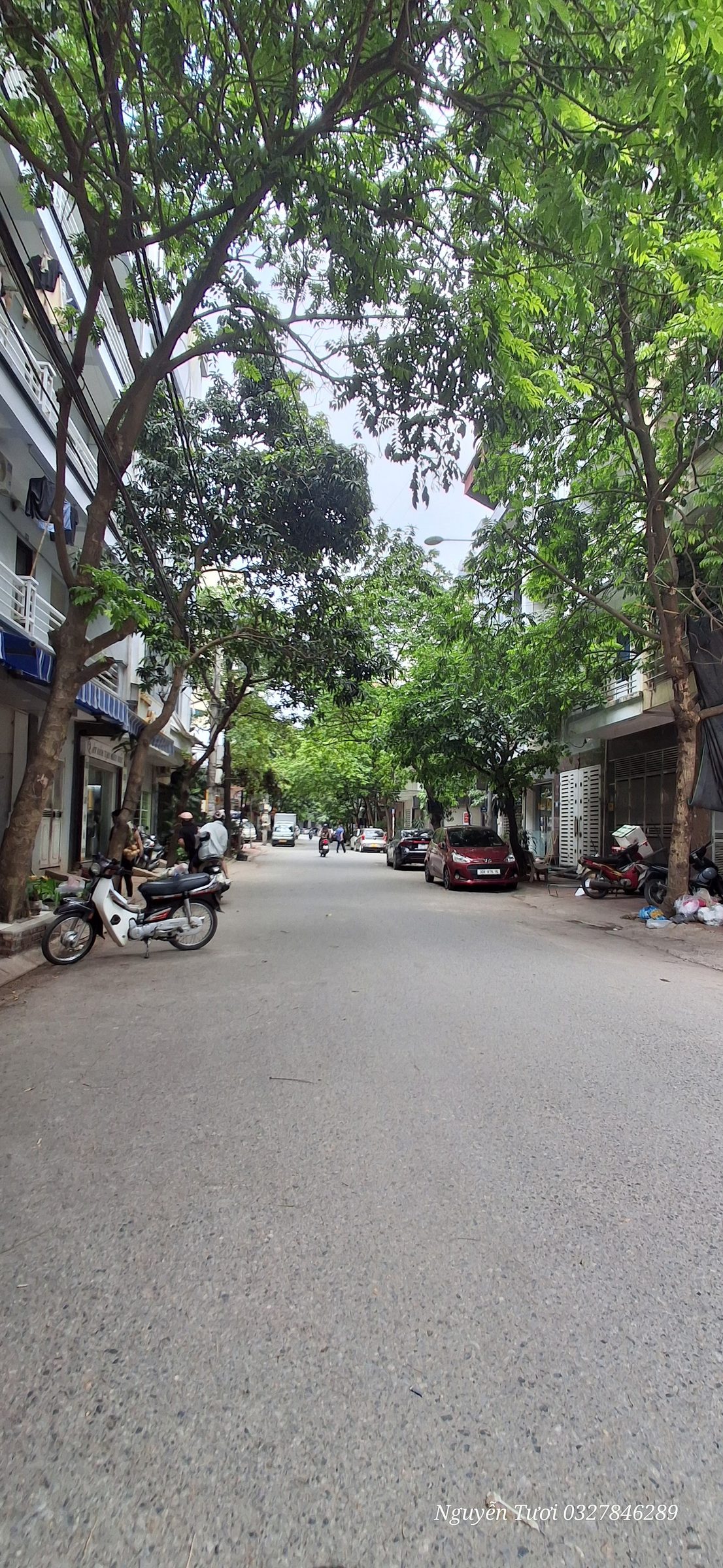 Hàng xóm KĐT Văn Phú Hà Đông nhà lô góc DT50M x 4 Tầng  full nội thất.  10m ra mặt đường  ô tô tránh đỗ