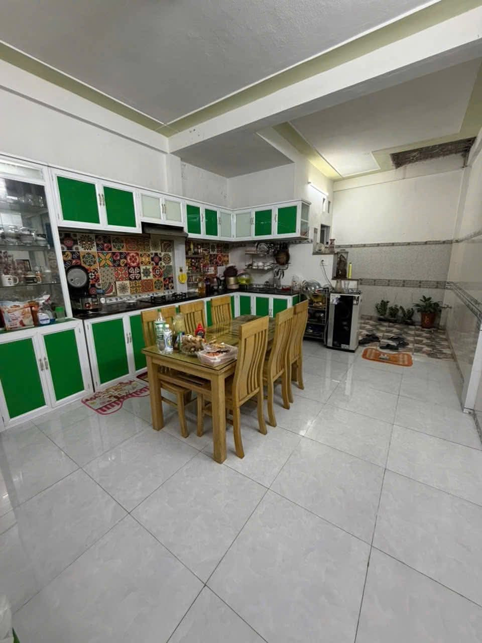 Bán nhà siêu đẹp - xây kiên cố diện tích to 83m2 hẻn cạn Tây Sơn