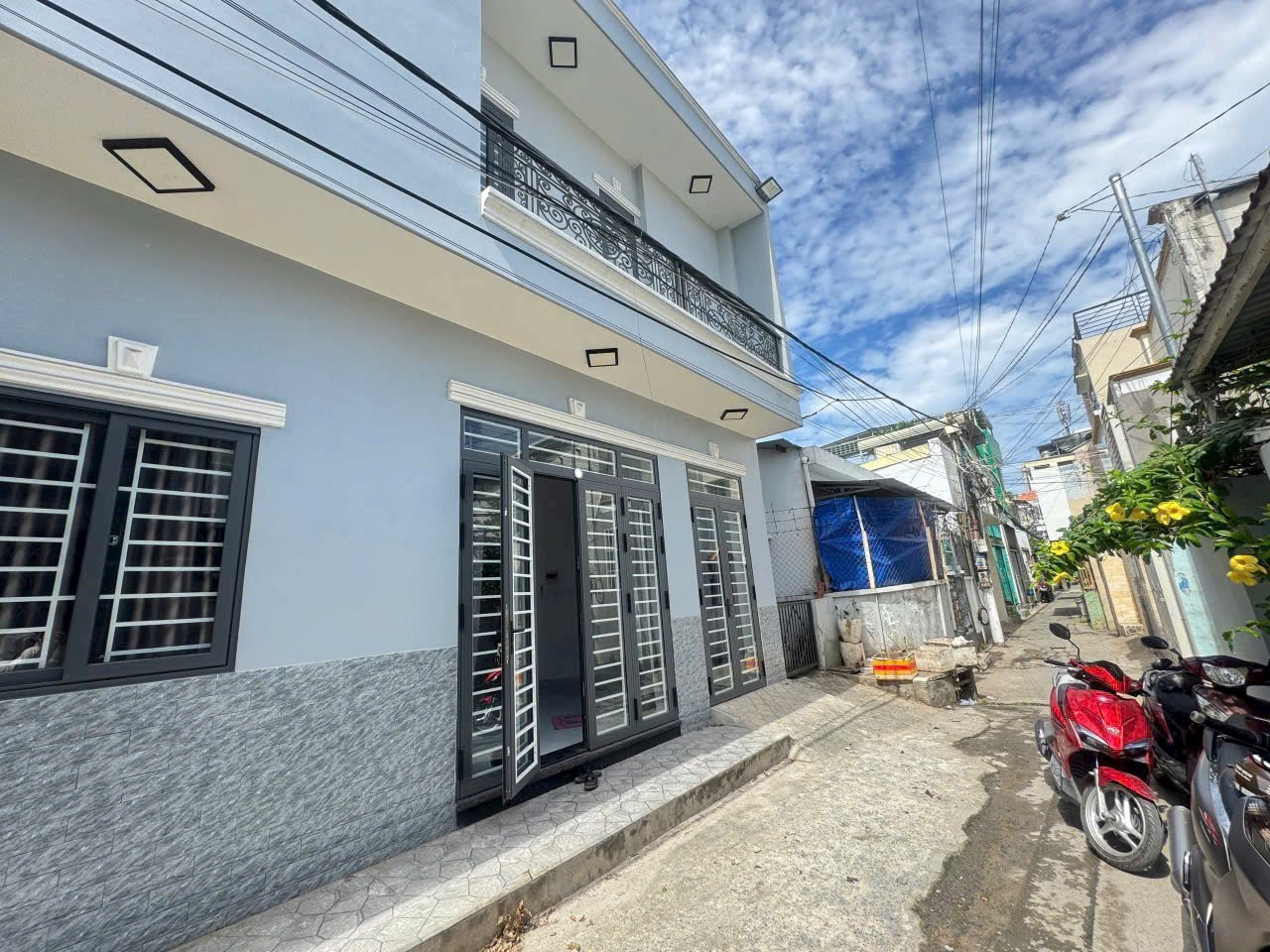 Nhà sổ riêng hoàn công 1 lầu 1 trệt mới xây 2.9 tỷ/78 m2