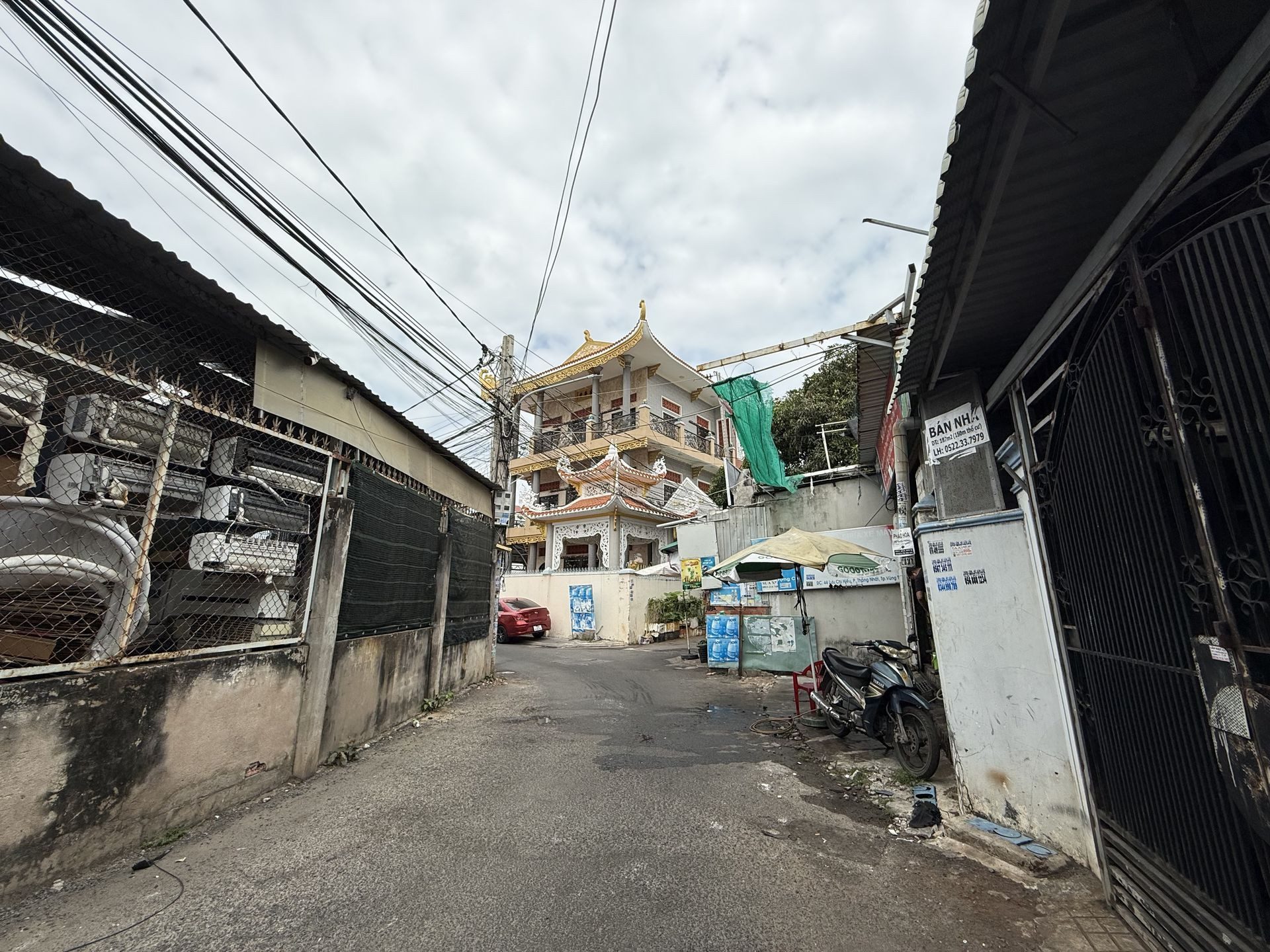 🔥 BÁN ĐẤT TẶNG NHÀ CẤP 4 ĐỔ TẤM KIÊN CỐ TRỤC LƯU CHÍ HIẾU, VŨNG TÀU – 181M² (158M² THỔ CƯ) – NGAY SAU CHỢ SẦM UẤT – HẺM Ô TÔ TẢI TẬN CỬA – GIÁ 8.9 TỶ