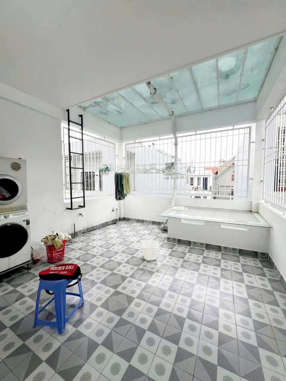 🏡 NHÀ 4 TẦNG 59M² ĐỘC LẬP - PHÂN LÔ HỒ ĐÁ HỒNG BÀNG - Ô TÔ ĐỖ CỬA - CHỈ 5,4 TỶ