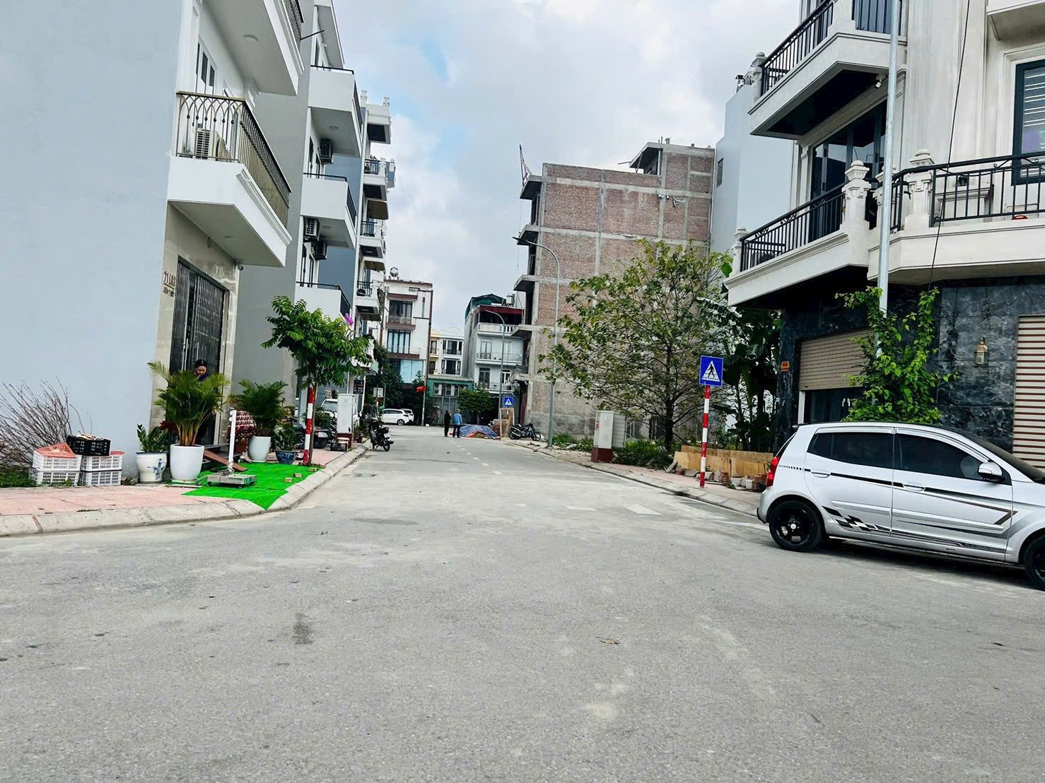 🔥🔥 ĐẤT TRUNG TÂM SỞ DẦU – NGAY CẠNH TĐC KIẾN THIẾT – CHỈ 2,83 TỶ 🔥🔥
LH 0398787284