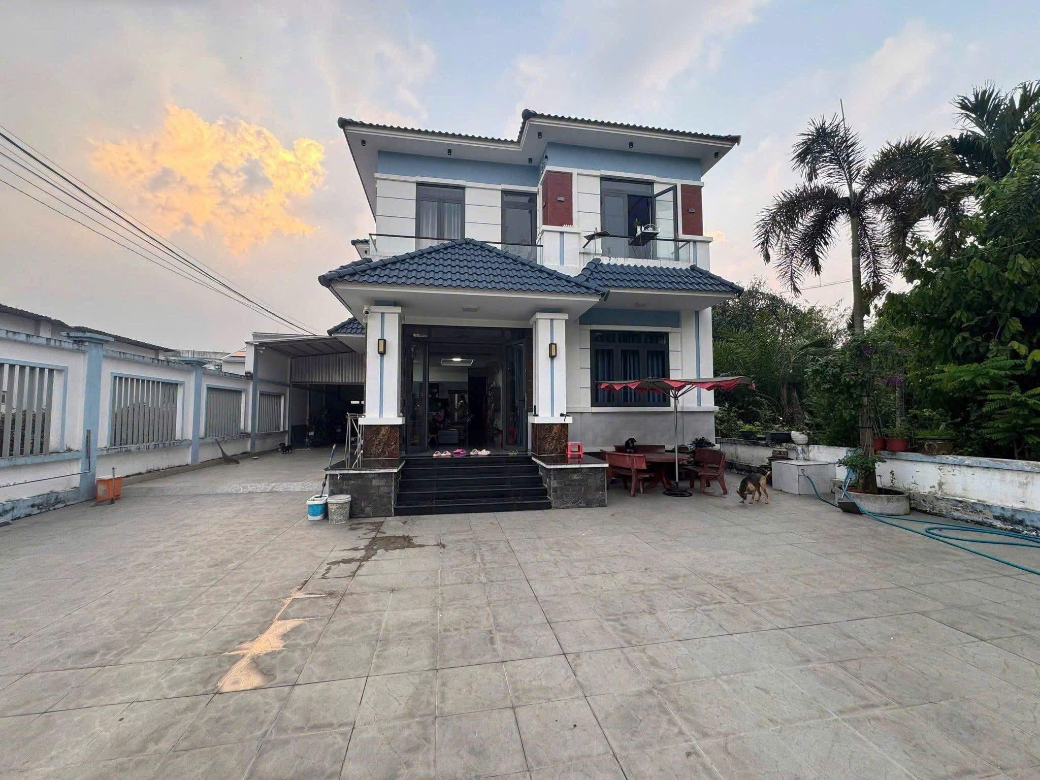 Lô góc Nhà Vườn Tân An Siêu Đẹp 439m2