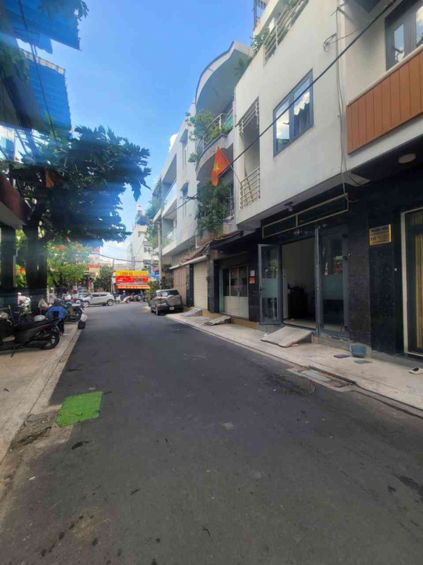 🛑 Vị trí: Nhà sát mặt tiền Ba Vân, ngay góc Âu Cơ - Ba Vân, thông Trường Chinh, về Trung Tâm cực gần.