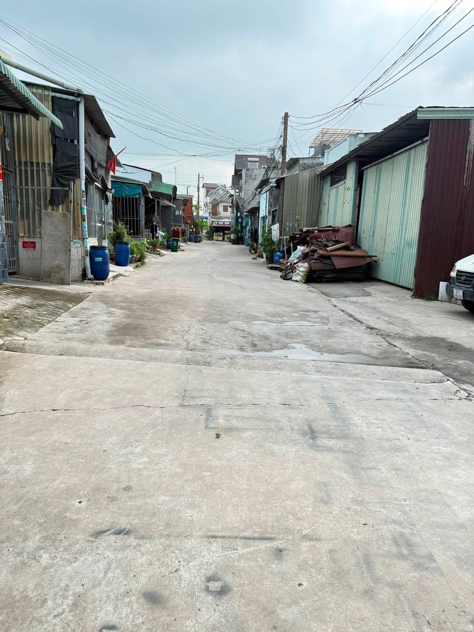 Đất bán gần ngã tư Nguyễn thị Tươi và Liên Huyện đường rộng 7m ô tô di chuyển thoải mái 134m 3,4 tỷ