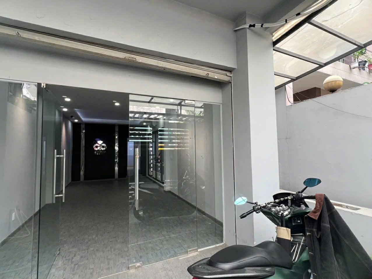 ĐỘC QUYỀN: CHO THUÊ NHÀ 39 TRẦN KHÁNH DƯ, TÂN ĐỊNH, QUẬN 1. DT 100M 3 LẦU. LH:0937133343.