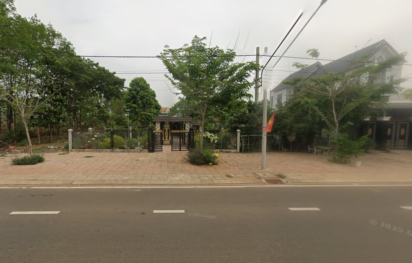 bán nhà mặt tiền lê lợi 15x55 tổng 825m2