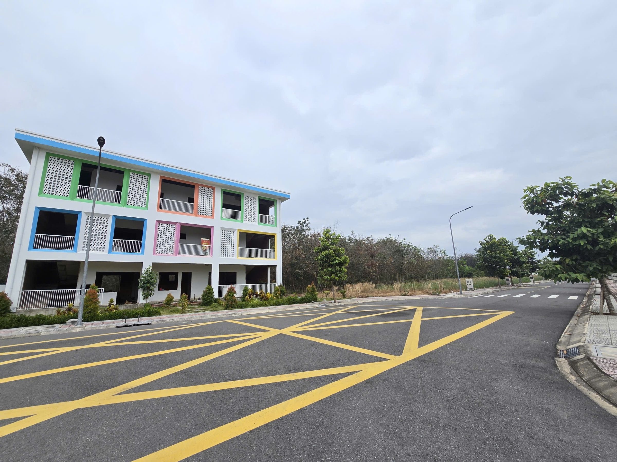 Bán đất 88.7m² full thổ cư ngang 4m giá 1.5 tỷ tại Phường Tân Hiệp - Tân Uyên