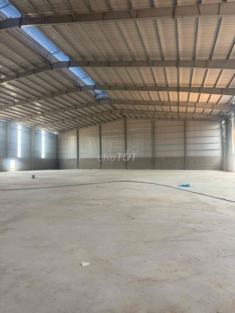 cho thuê xương cơ khi hoặc làm kho - dt 3600m