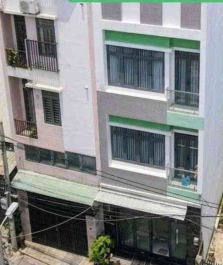 Nhà 4 tầng – Ô tô vào nhà – Gần khu Him Lam.