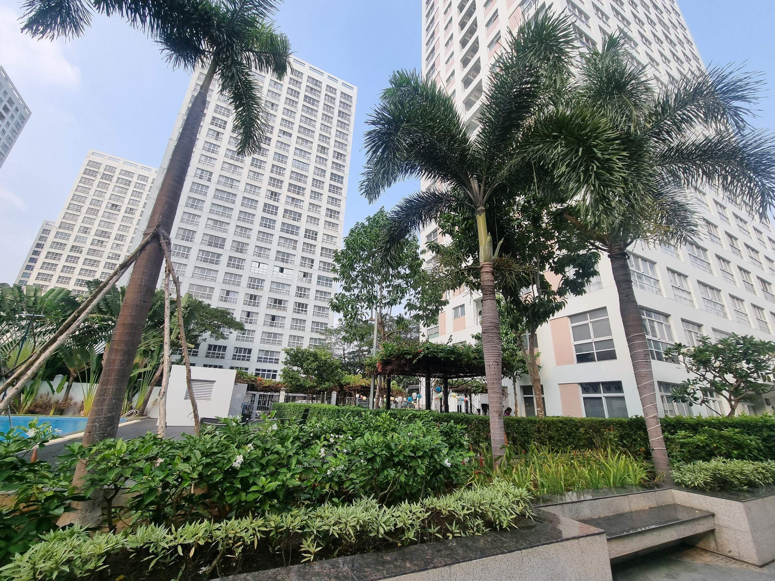 BÁN CĂN GÓC HAPPY VALLEY, Ô XE TẦNG HẦM, BLOCK HỒ BƠI, PHÚ MỸ HƯNG QUẬN 7