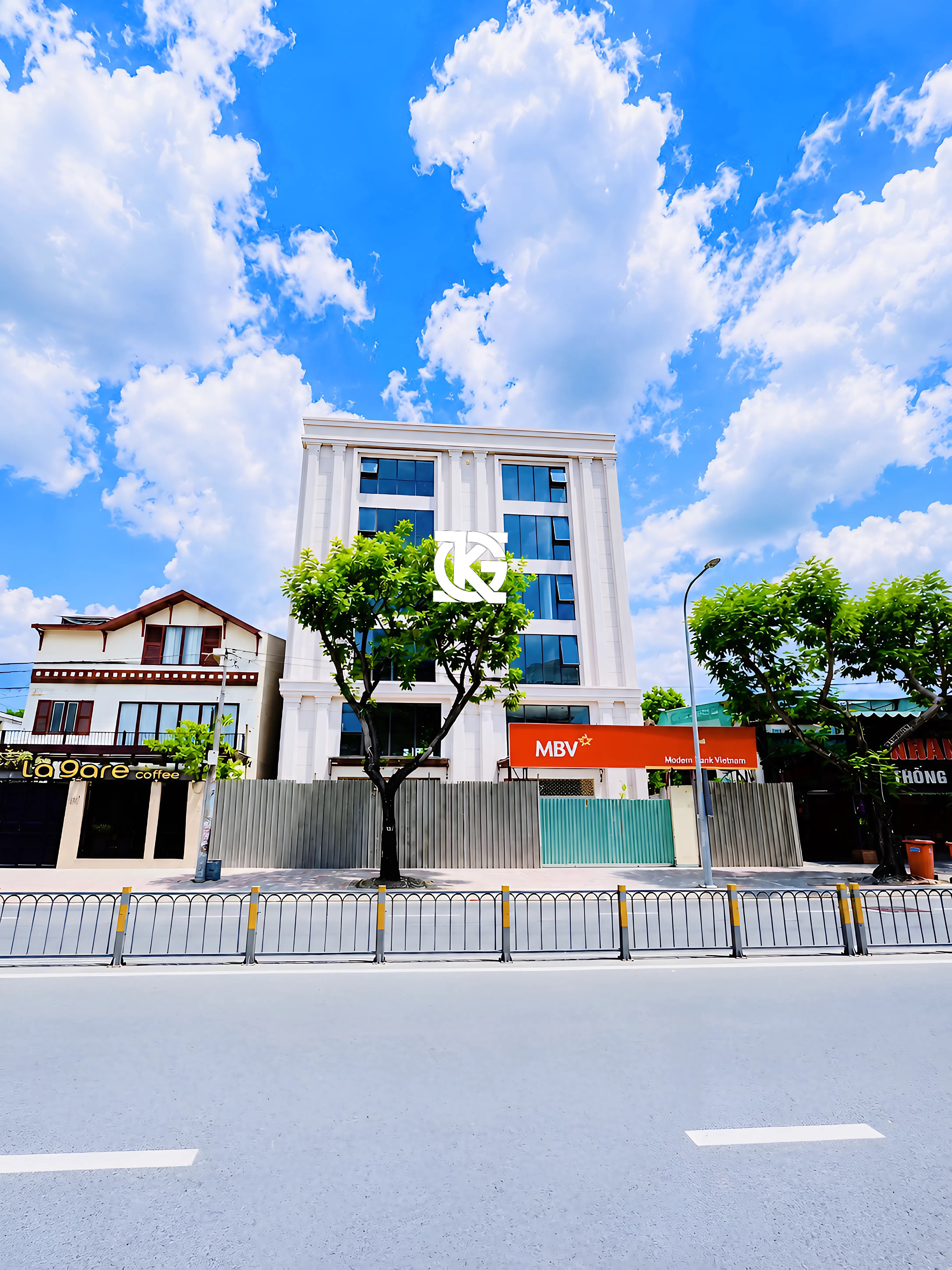 ❇️❇️ Cho Thuê Nhà Mặt Tiền: 449 Nguyễn Thị Thập - Quận 7 - 9x15m, 6 tầng