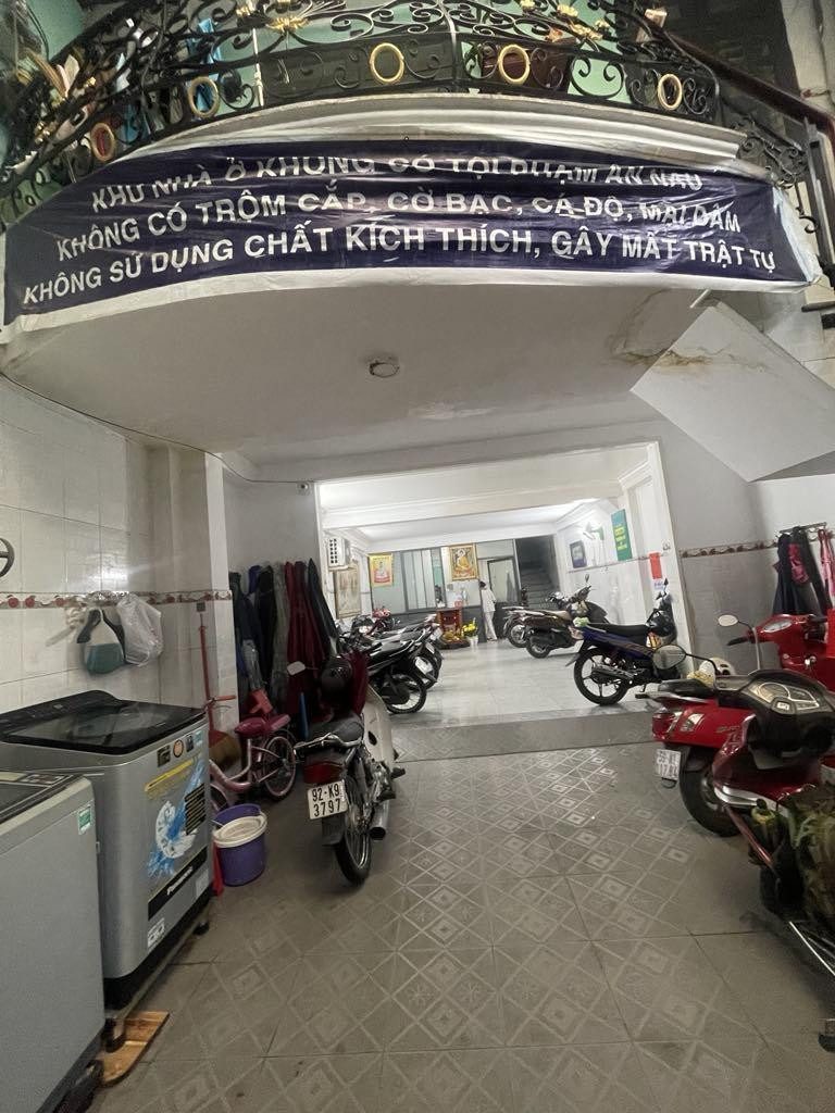 CHDV Phạm Văn Bạch, HXH, 111m2, ngang 5.2m, 5 tầng, 13 phòng, DT 55tr/tháng