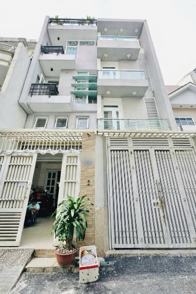 Nhà Tân Hương, hẻm xe hơi, vị trí kinh doanh, 1trệt 4lầu, 5 phòng ngủ