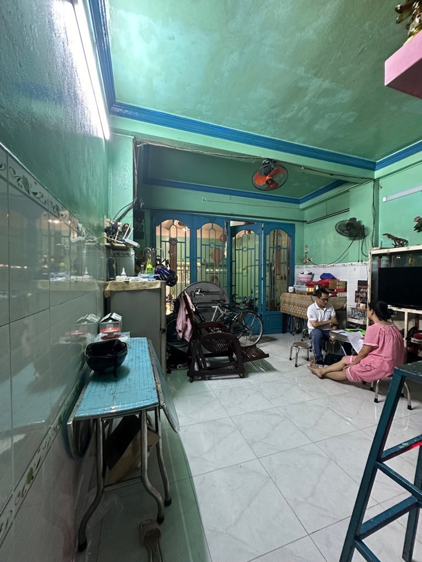 BÁN NHÀ LÊ ĐÌNH CẨN BÌNH TÂN 134M2 NGANG 5.4M HẺM XE HƠI 7.4 TỶ THU 17 TRIỆU