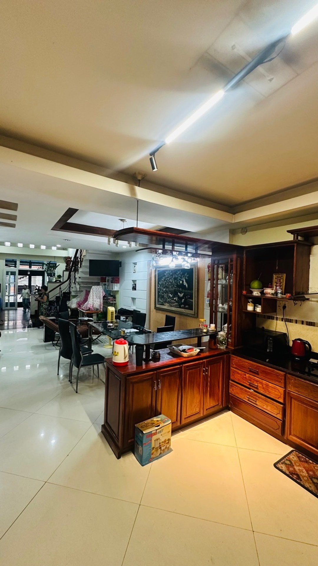 💎 Thiết kế lệch tầng hiện đại – có chừa vị trí lắp thang máy – công năng cực lớn – nhà cực kỳ kiên cố và chắc chắn.