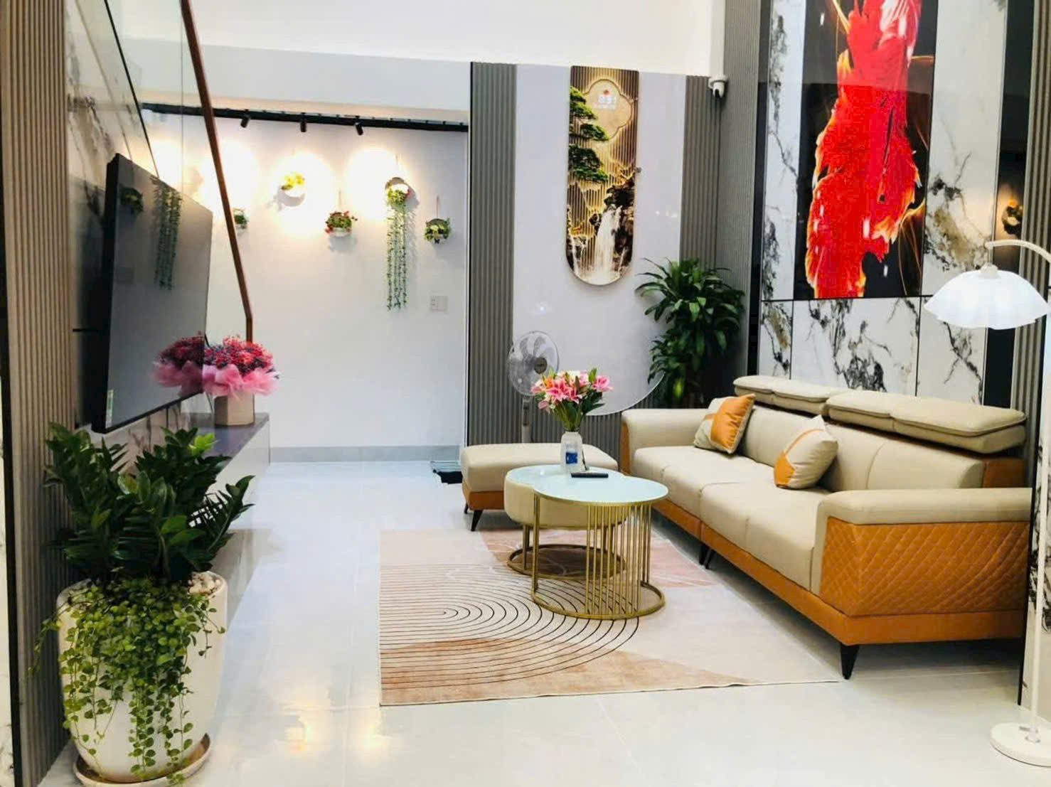 Nhà mới cao cấp – Hẻm xe hơi 8m – Cách mặt tiền Nguyễn Ảnh Thủ chỉ 50m 5 tầng 5.x Tỷ Bán Gấp!