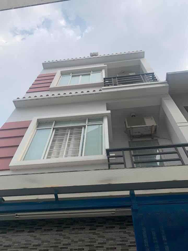 Nhà 4 tầng đúc BTCT cạnh Nam Long; Nguyễn Thị Thập; 4.8x14m 4PN không quy hoạch