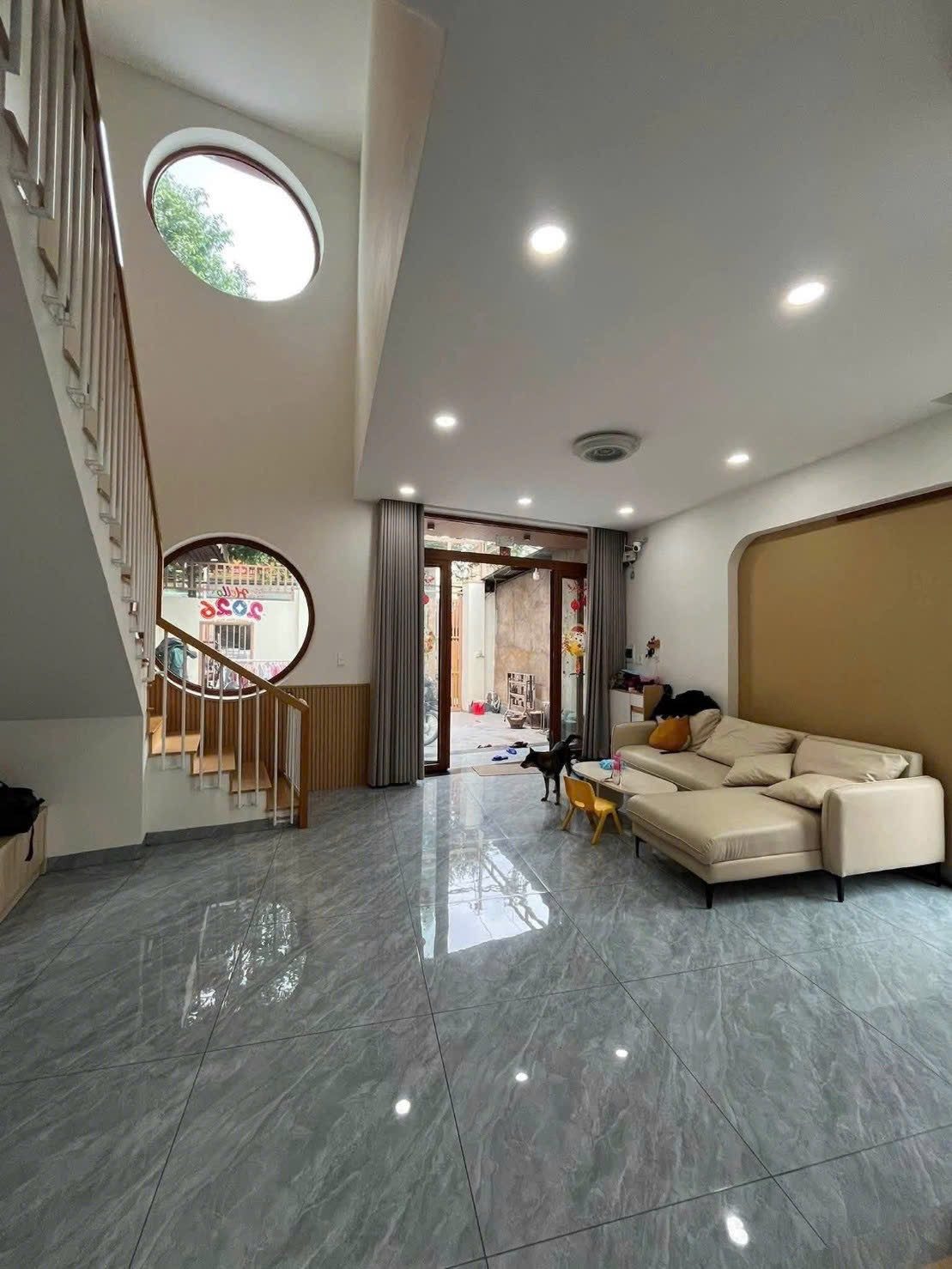 Bán nhà mặt tiền đường Bùi Hữu Nghĩa phường Biên Hòa,thuận tiện mua bán kinh doanh đa ngành nghề.