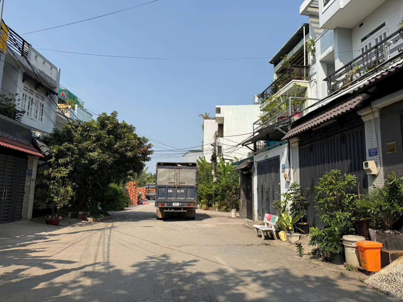 BDS  HVL Chủ gửi: Bán Gấp Lô Góc đường rộng 10m, Tăng Nhơn Phú B, Quận 9.
