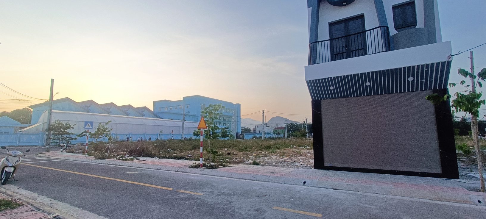 Bán đất 96.8m² ngang 4,5m giá 4.5 tỷ Phường Tây Nha Trang