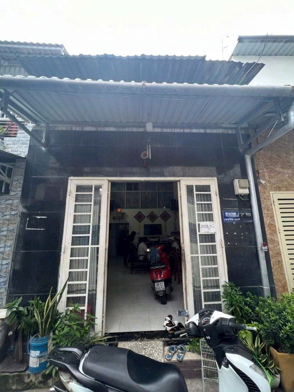Bán nhà 488// Lê Trọng Tấn, Tây Thạnh dt 62m2 1 lửng 2pn 2wc giá 5,15 tỷ