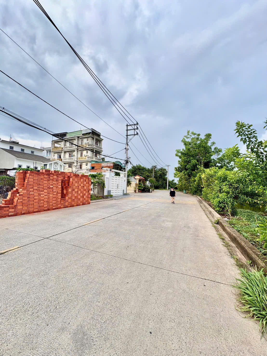 Bán Đất 400m² thổ cư 195m² giá 16.5 tỷ tại Phường Thạnh Lộc Quận 12 TP. Hồ Chí Minh