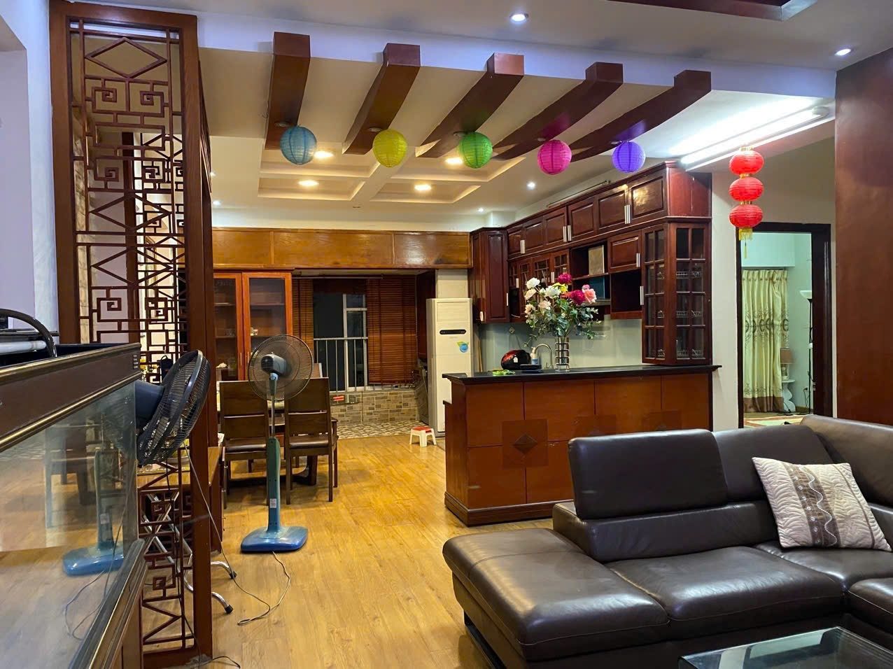 Cho Thuê Chung Cư Licogi 13 - Khuất Duy Tiến - Thanh Xuân 130M² 3 Ngủ - Nội Thất CB - Giá Thuê 16tr