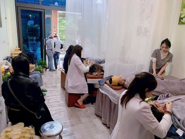 CHÍNH CHỦ SANG NHƯỢNG SPA TẠI  Số 3 ngõ 28 Nguỵ Như Kon Tum THANH XUÂN, HÀ NỘI