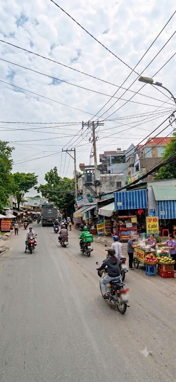 Sẵn Mô Hình Khách Sạn Vận Hành Khách Đông Đúc, Bán Nhà Mặt Tiền Kinh Doanh Trục Tô Ngọc Vân Q12 - GIÁ CHỈ 8.8 TỶ
