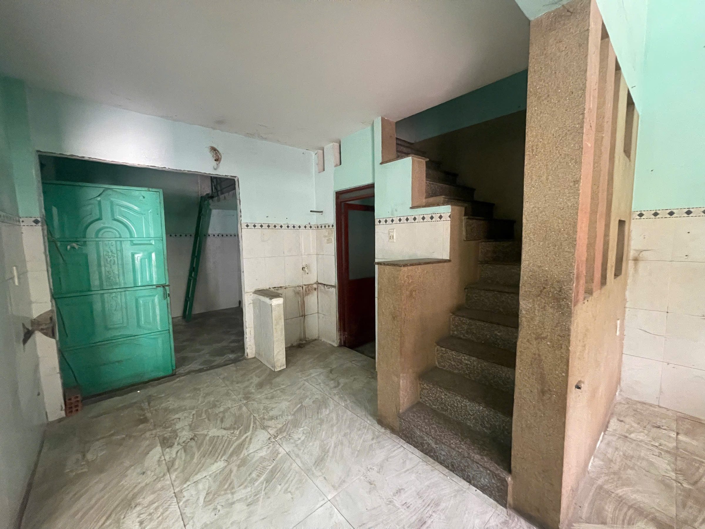 Bán nhà 300m² full thổ cư ngang 10m giá 4.22 tỷ tại Phường Thới Hòa