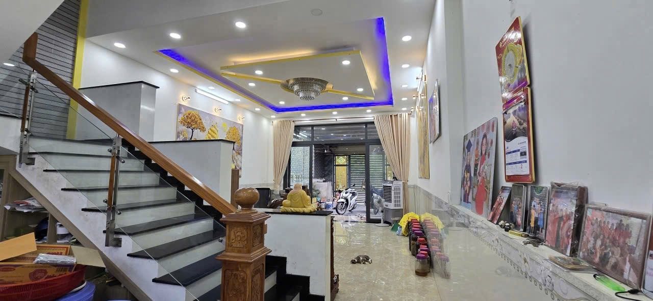 Bán Căn Nhà Mp4 , Thới Hoà , Tphcm 
Giá Chỉ 3tỷ5 Còn Tl , Ht Bank Giá 3tỷ5