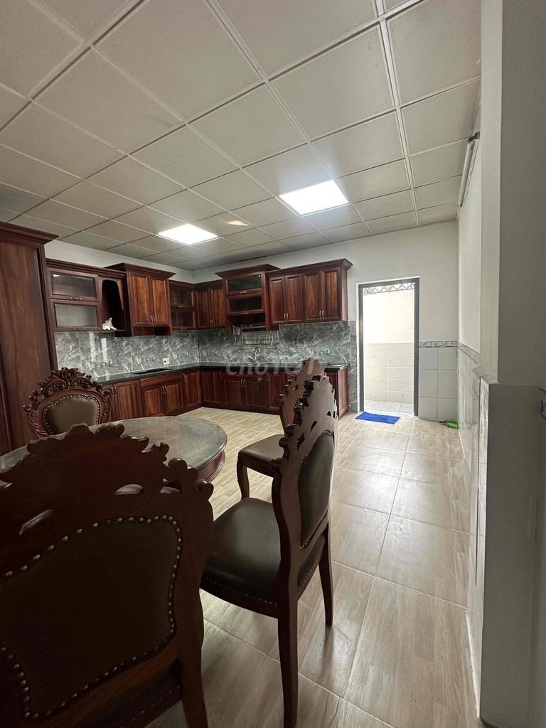 CHỦ CẦN BÁN CĂN NHÀ 1TRIỆT 1LẦU P.PHÚ THỌ TDM
