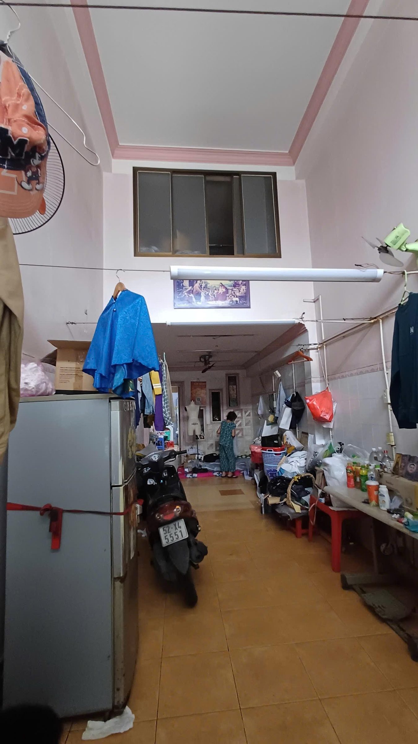 Bán nhà 83m² full thổ cư ngang 3.2m giá 5.99 tỷ tại Phường Thủ Đức