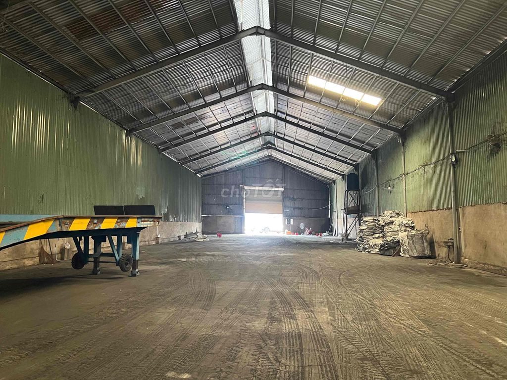 Cho thuê Kho, nhà xưởng 3000m2 giá 150 triệu tại - Chọn - Phường Thuận Giao Thị xã Thuận An Bình Dương