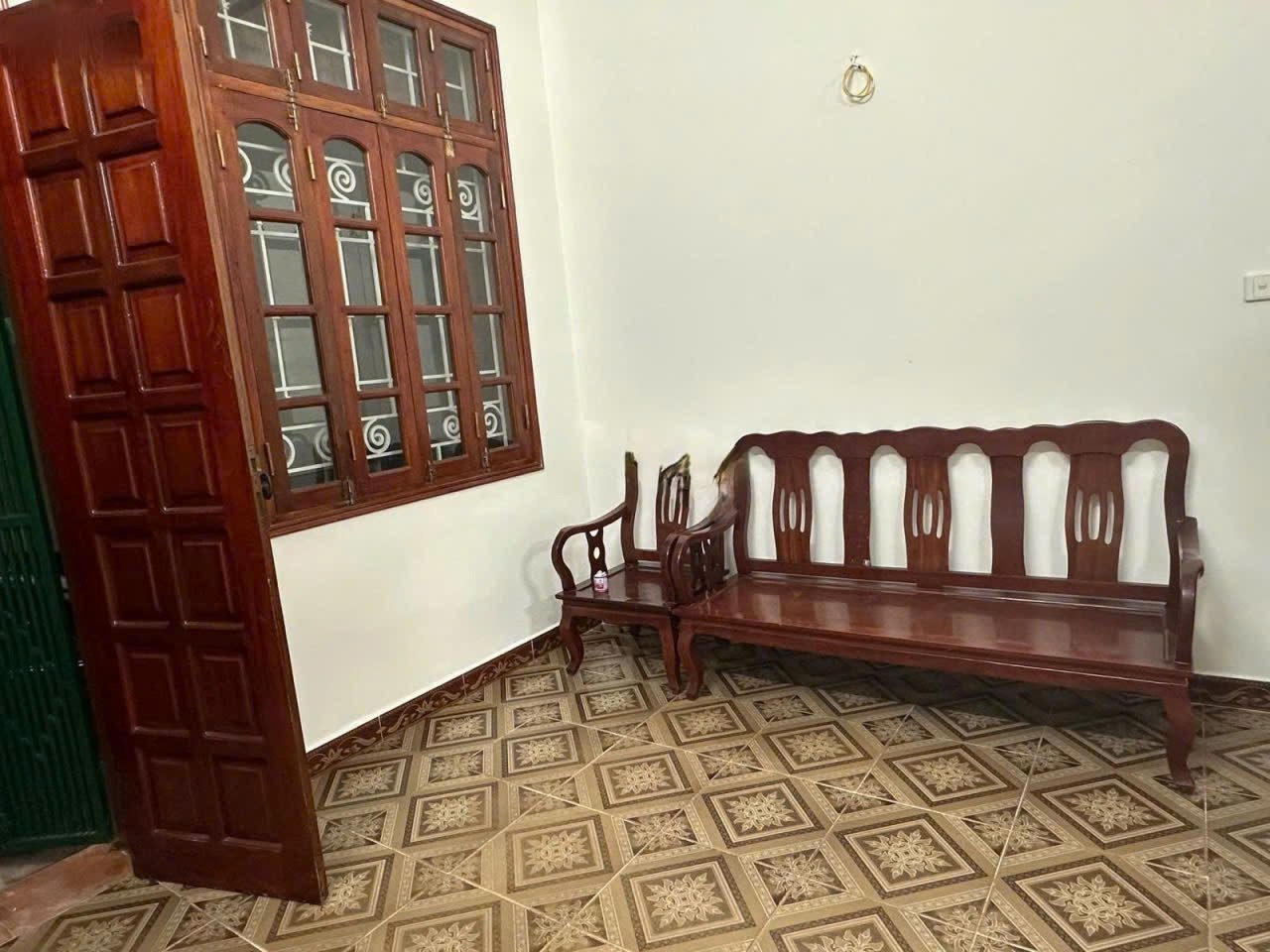 Cho thuê nhà nguyên căn Thụy Khuê, Tây Hồ