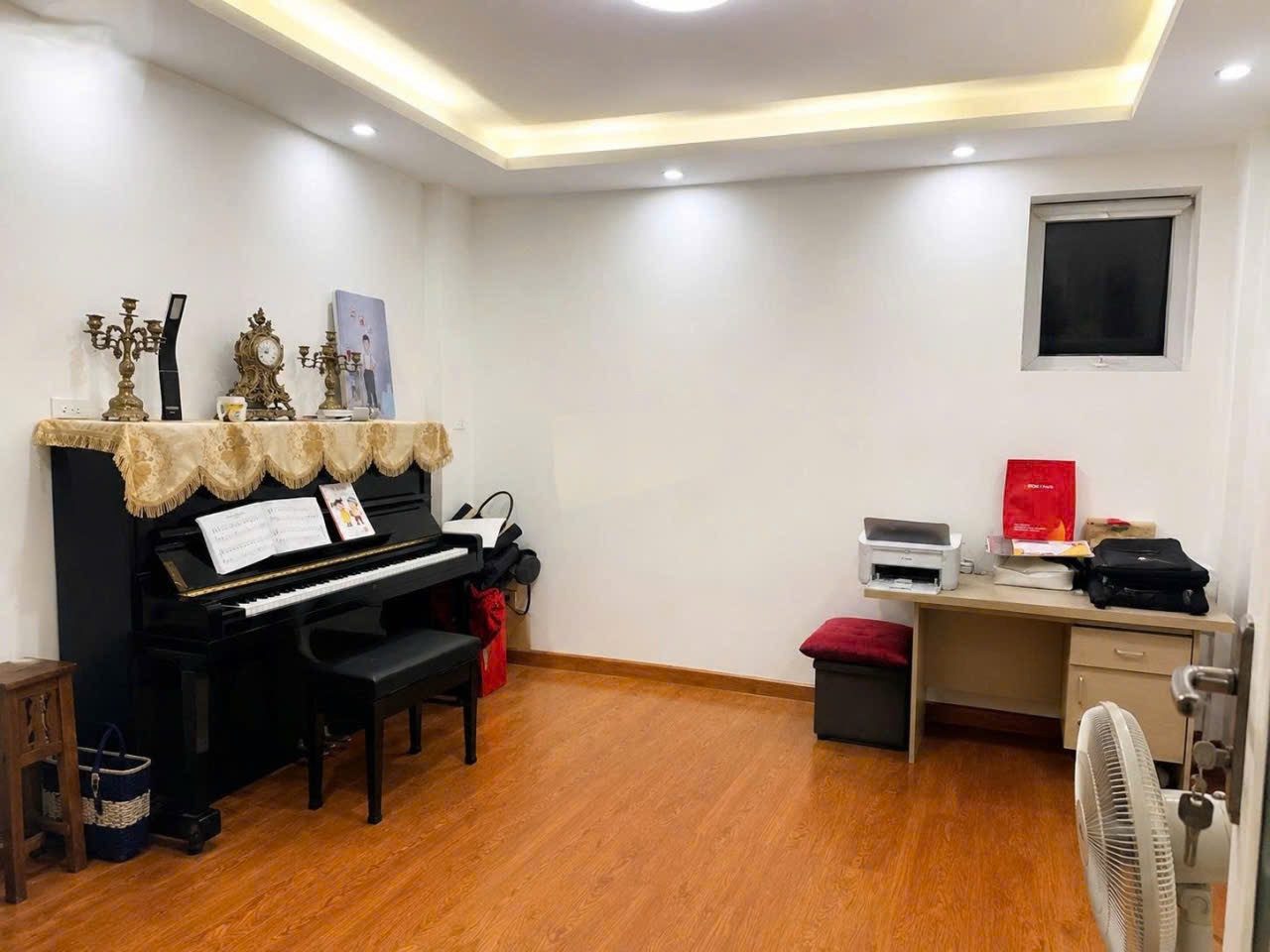 Cho thuê Nhà riêng 70m2  - Phường Thụy Khuê Quận Tây Hồ Hà Nội