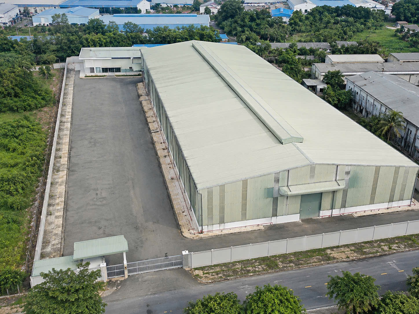 CHO THUÊ TỔNG KHO CONTAINER 7.220M² - KCN TRÀ NÓC, CẦN THƠ
