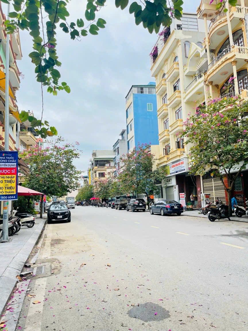 BÁN ĐẤT NGÕ 18 GIẾNG ĐỒN,tRUNG TÂM PHƯỜNG TRẦN HƯNG ĐẠO CŨ,HẠ LONG