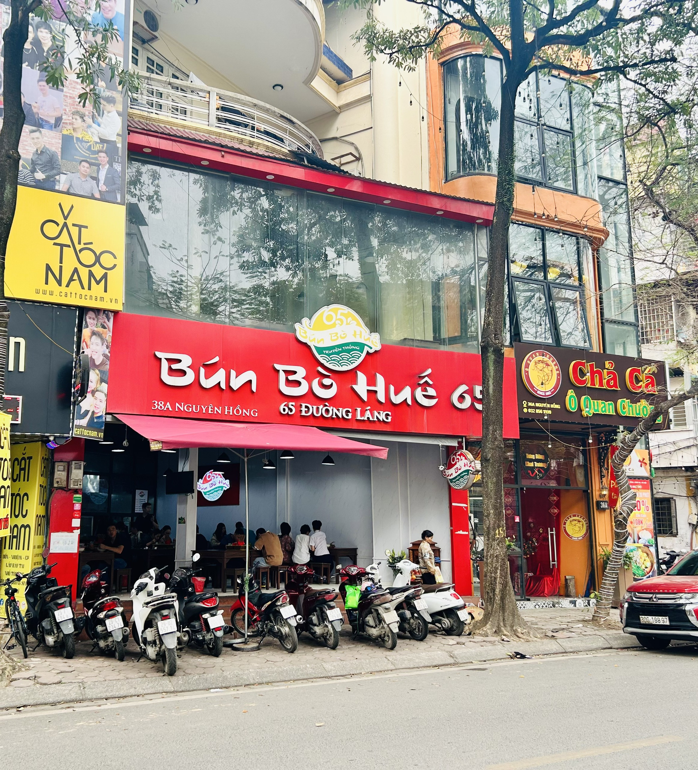 MẶT PHỐ TRUNG HOÀ – 150M2 x 5 TẦNG – THANG MÁY – 100TR