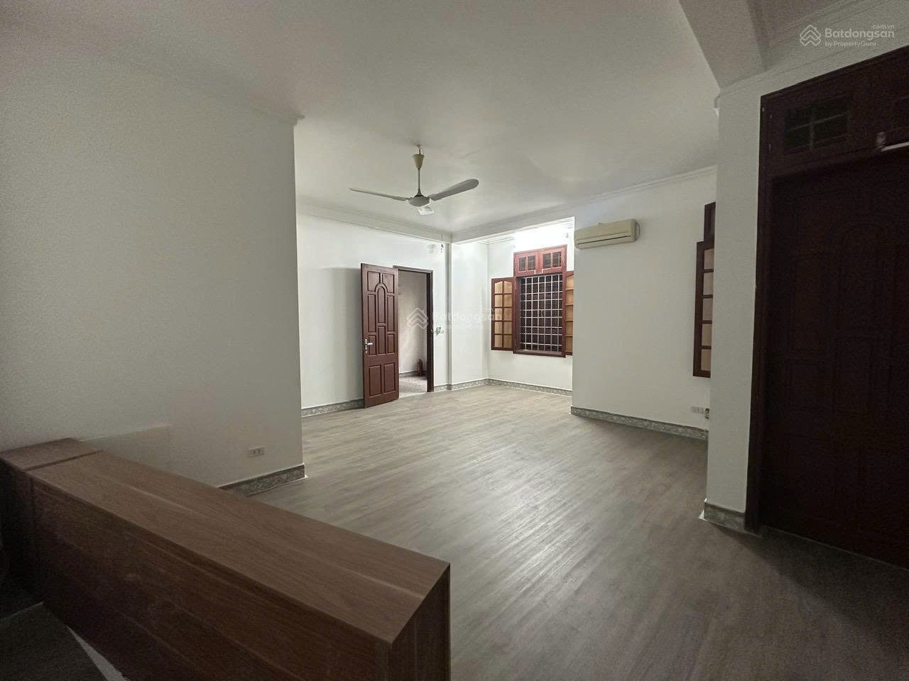 Cho Thuê Nhà Ngõ 95 Trần Quang Diệu - Đống Đa 66M² 4,5 Tầng 5 Ngủ - Gara Ô Tô - Ở, Kinh Doanh VP... Giá Thuê 30tr