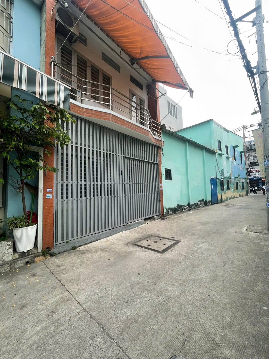 Bán Nhà riêng 40m² thổ cư 40m² giá 2.15 tỷ tại Phường Trung Mỹ Tây TP. Hồ Chí Minh