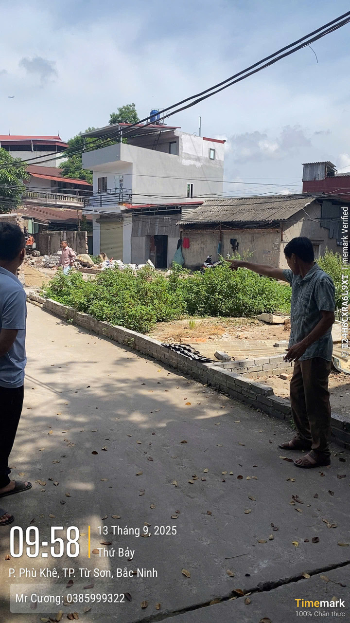 Bán lô góc 40m2 đất Phù Khê Thượng Từ Sơn đường ô tô đẹp